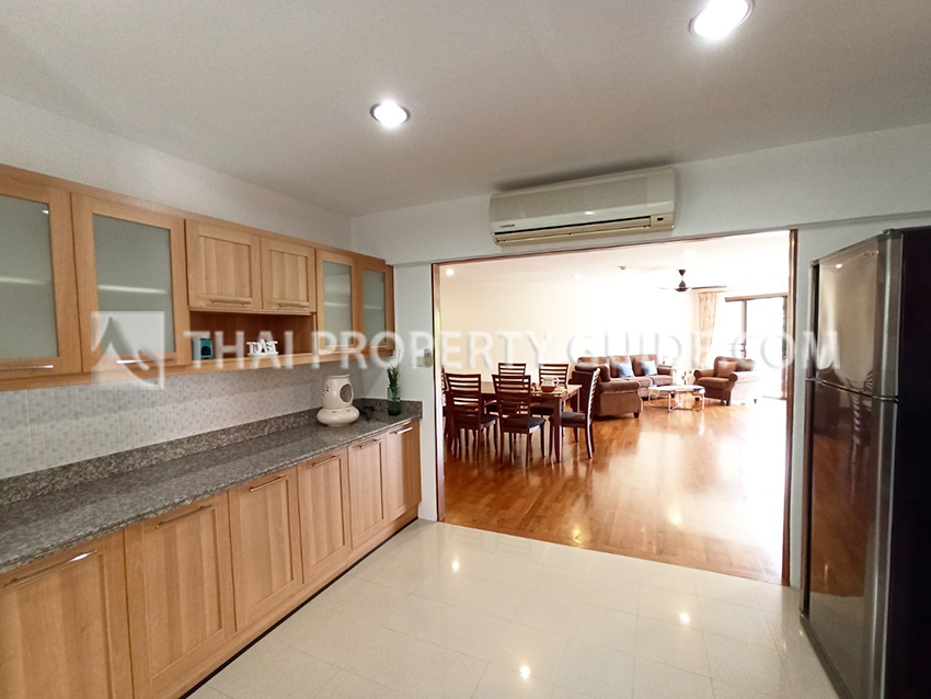 Apartment in Sathorn 