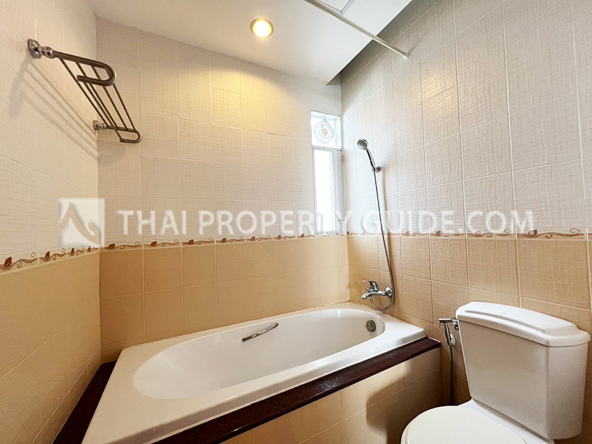 Apartment in Sathorn 