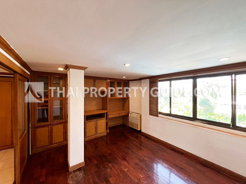 Apartment in Sathorn 