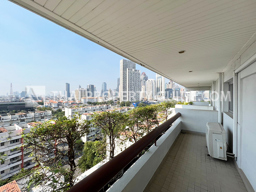 Apartment in Sathorn 