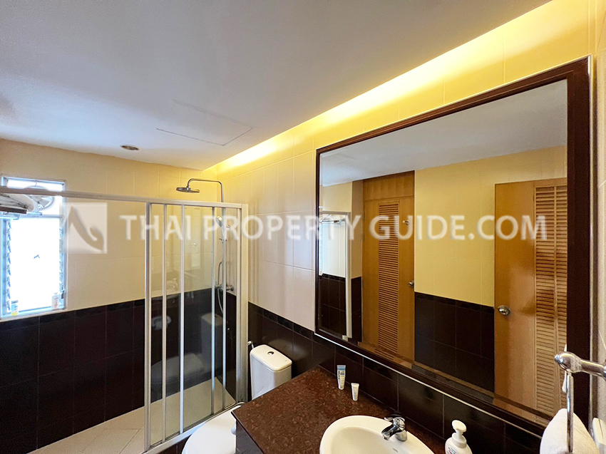 Apartment in Sathorn 