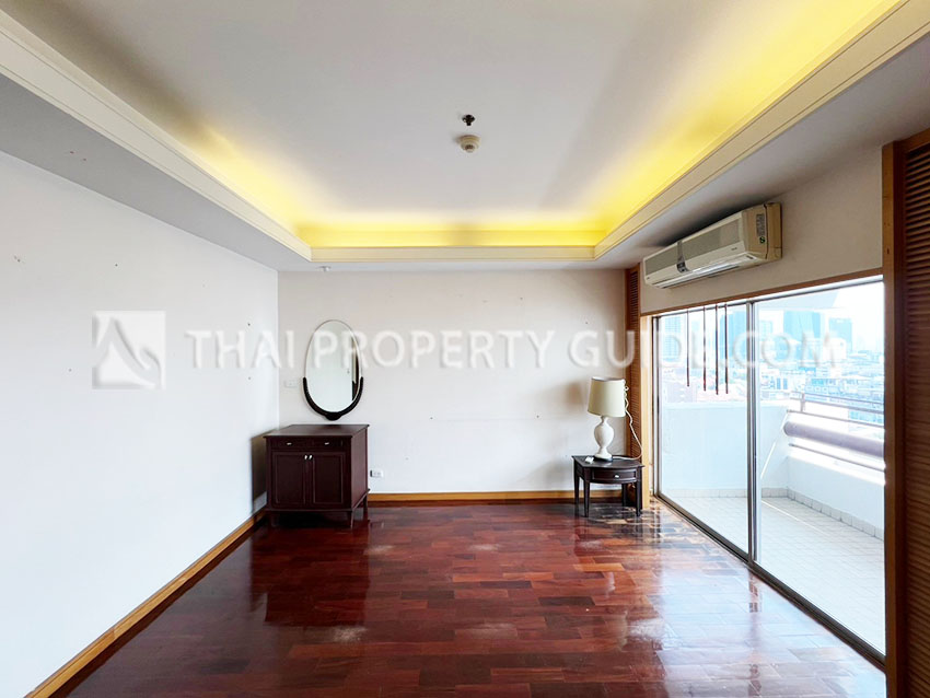 Apartment in Sathorn 