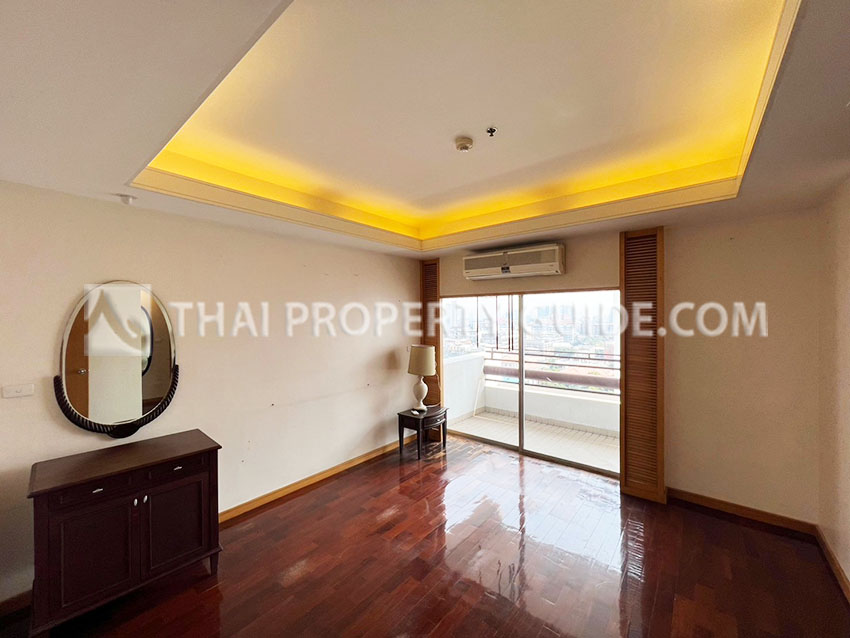 Apartment in Sathorn 