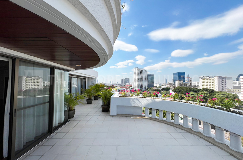 Apartment in Sathorn 