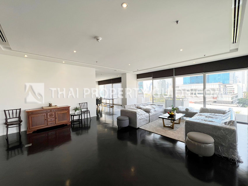 Apartment in Sathorn