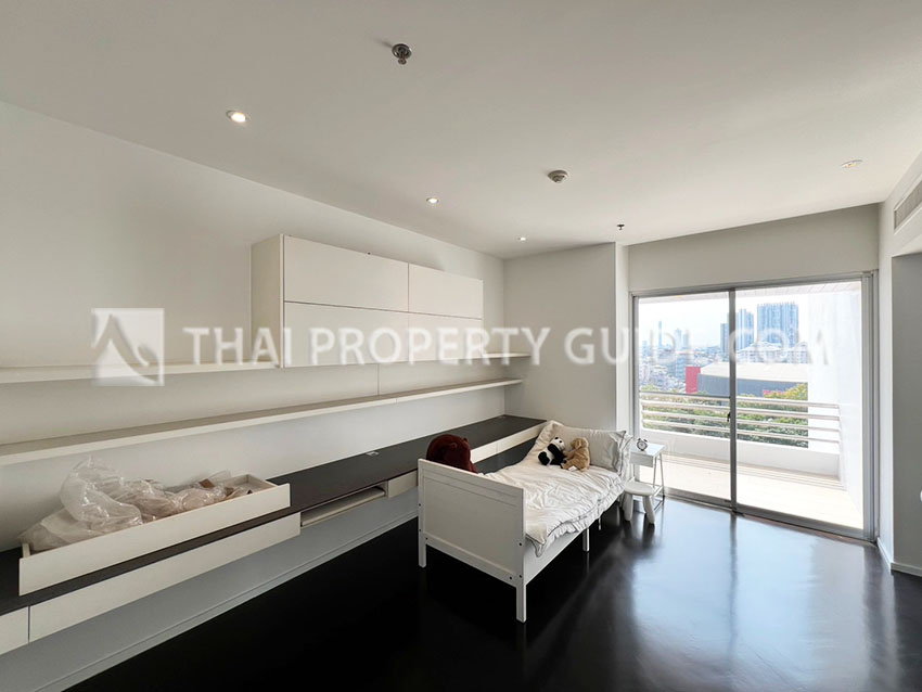 Apartment in Sathorn 