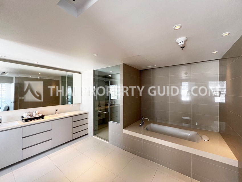 Apartment in Sathorn 