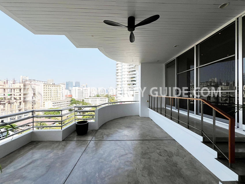 Apartment in Sathorn 