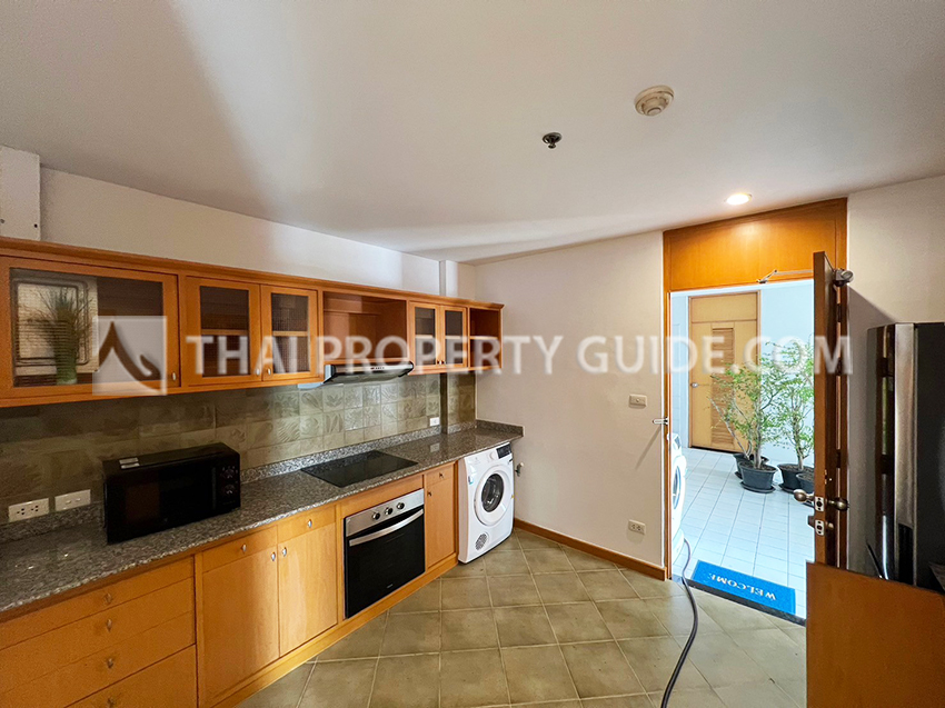 Apartment in Sathorn 