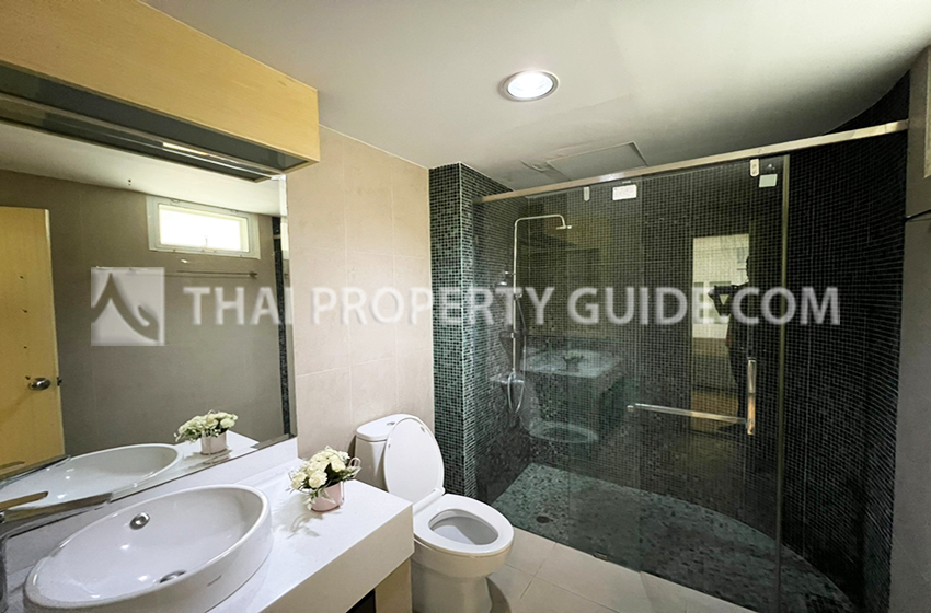 Apartment in Sathorn 