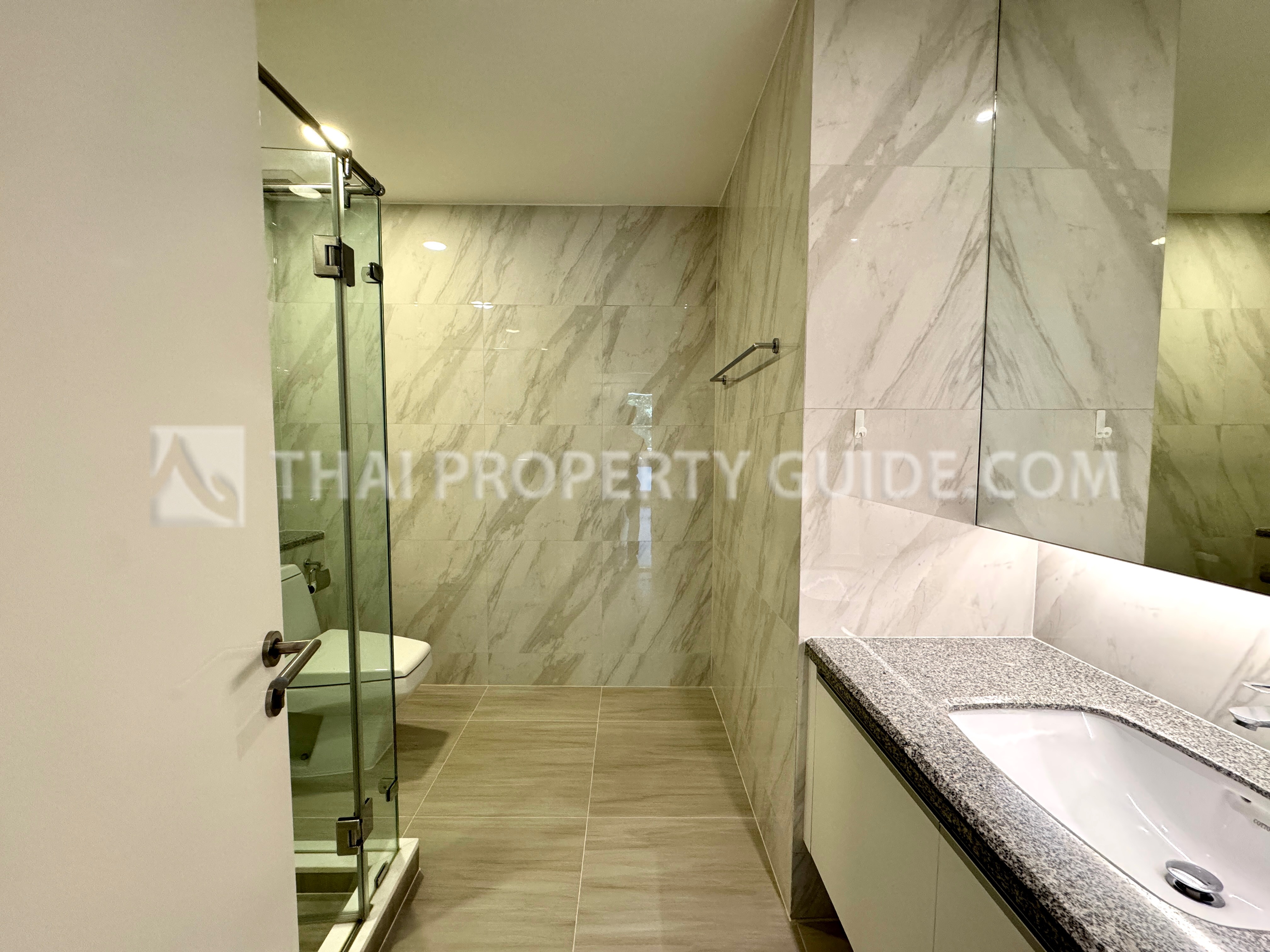 Apartment in Sathorn 