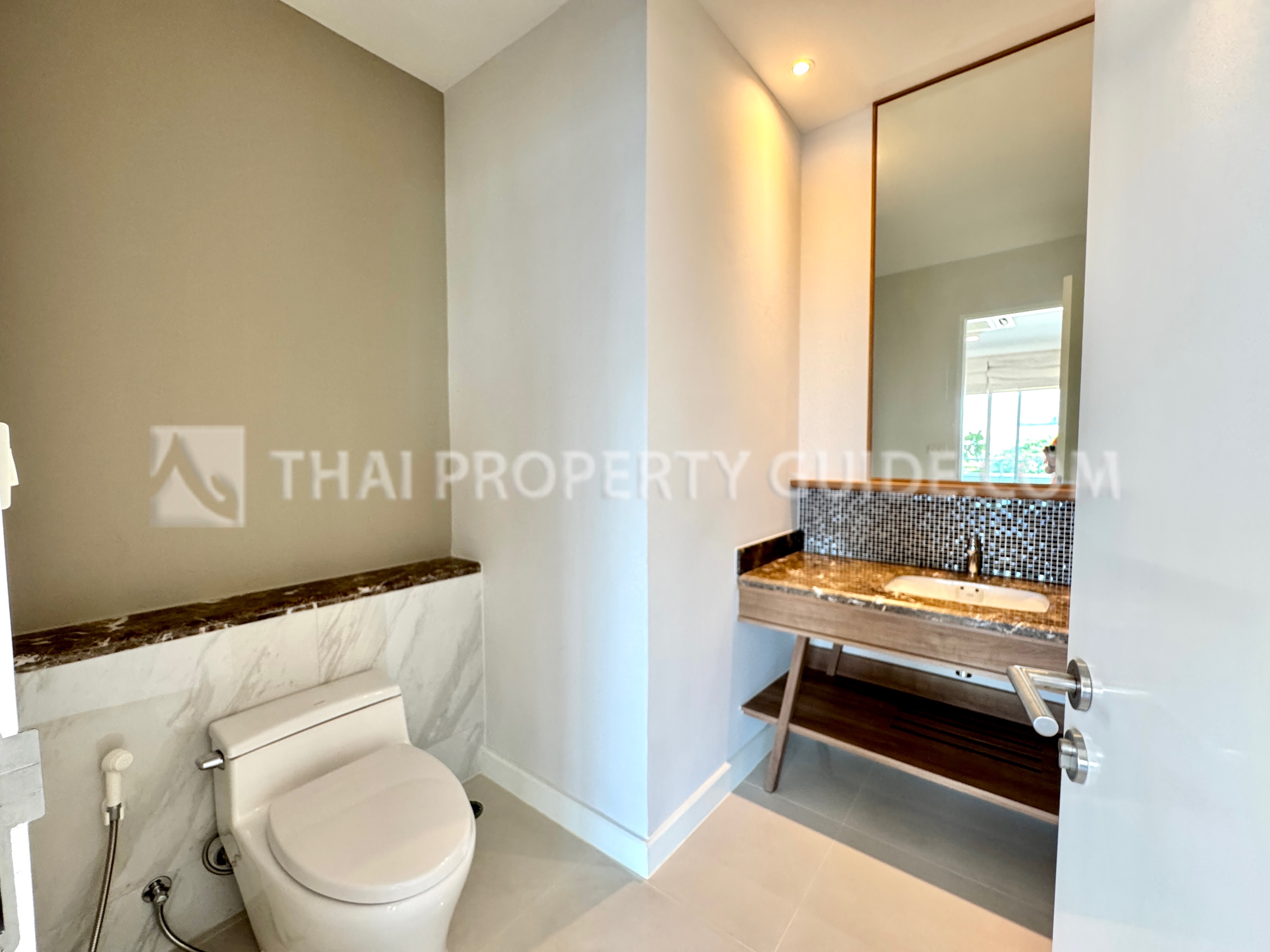 Apartment in Sathorn 