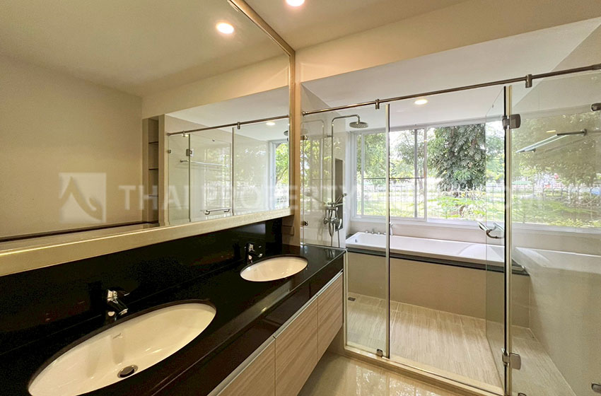 Apartment in Sathorn 