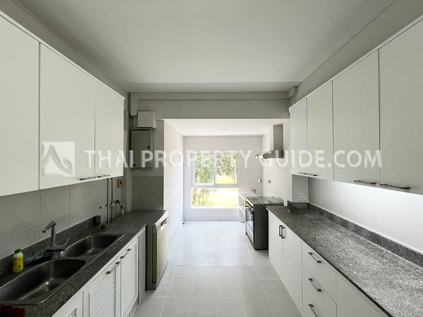 Apartment in Sathorn 