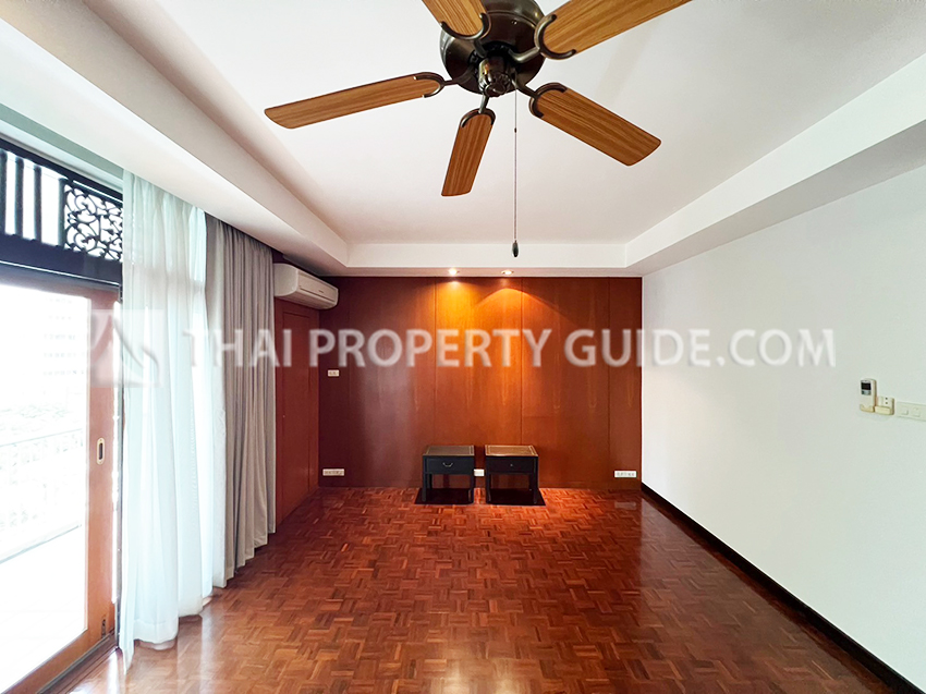 Apartment in Sathorn 