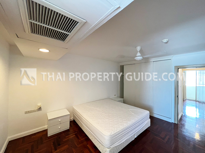 Apartment in Sathorn 