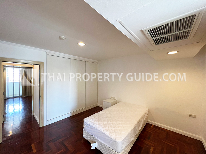 Apartment in Sathorn 