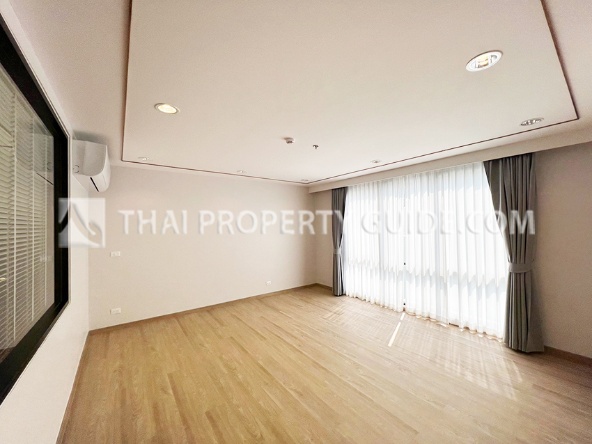 Apartment in Sathorn 