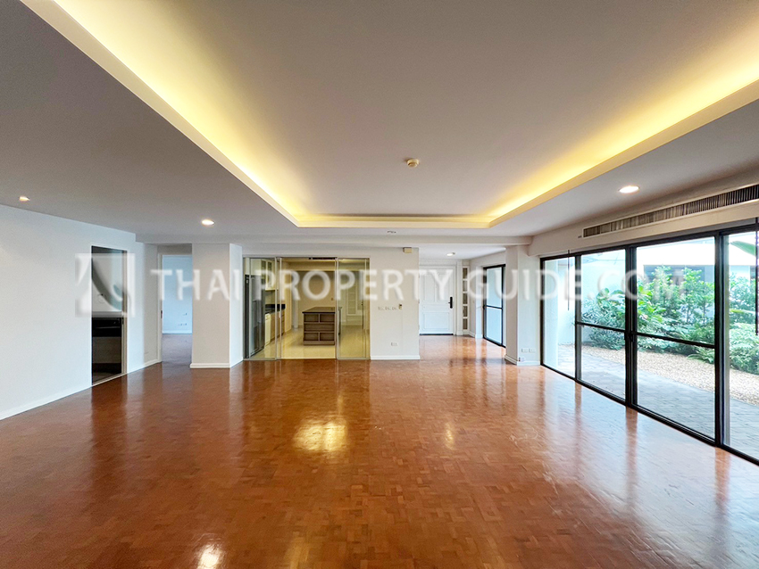 Apartment in Sathorn