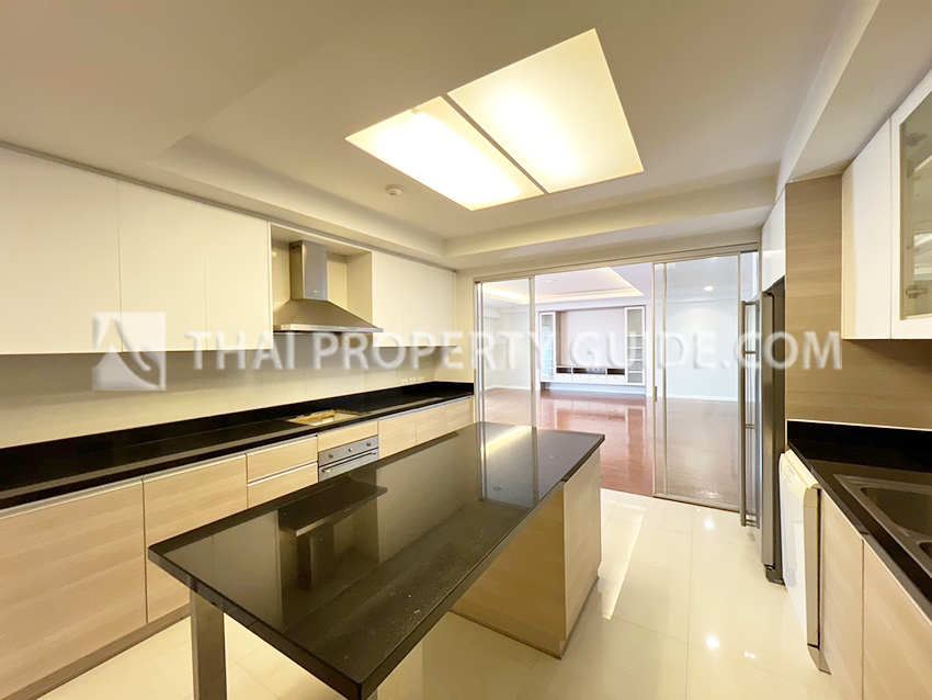 Apartment in Sathorn 