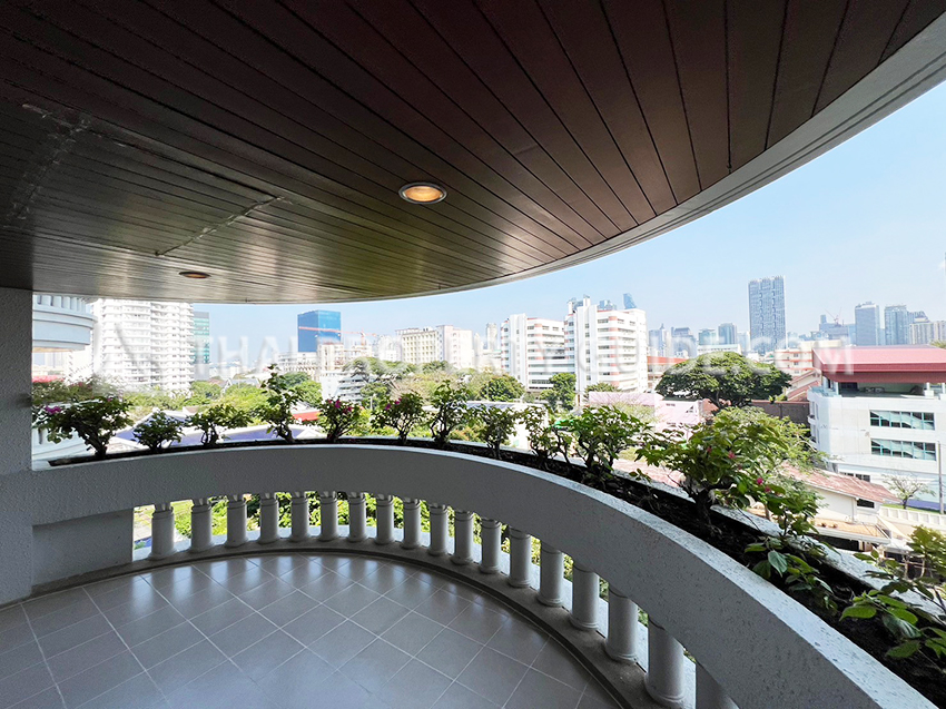 Apartment in Sathorn 