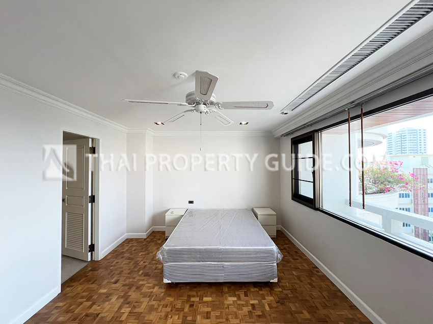 Apartment in Sathorn 