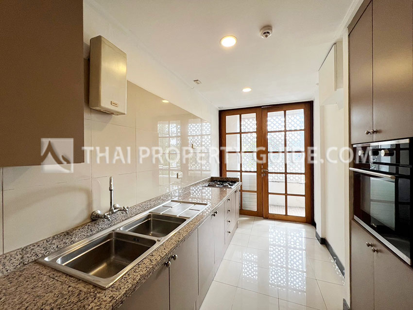 Apartment in Sathorn 