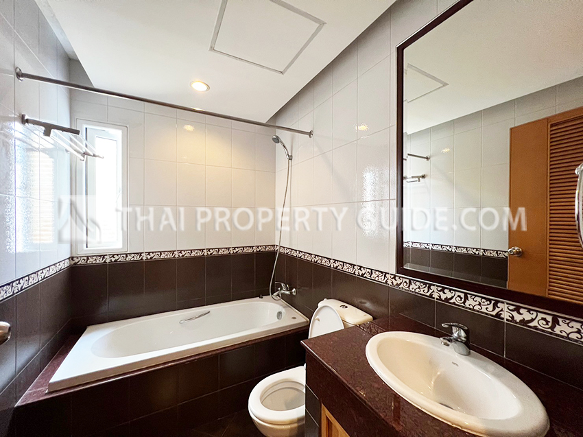 Apartment in Sathorn 