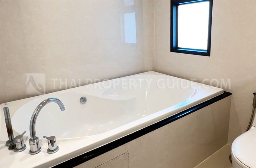 Apartment in Sathorn 