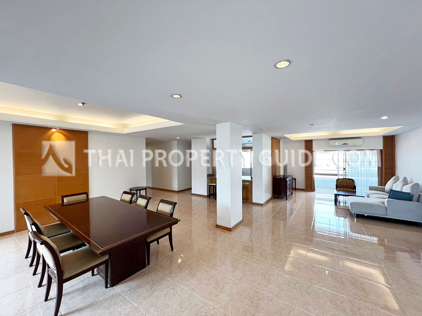 Apartment in Sathorn 