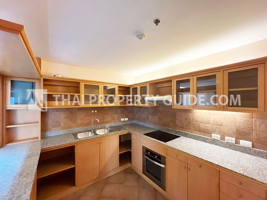 Apartment in Sathorn 