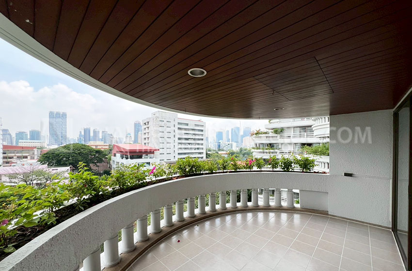 Apartment in Sathorn 