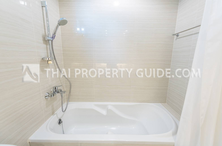 Apartment in Sathorn 