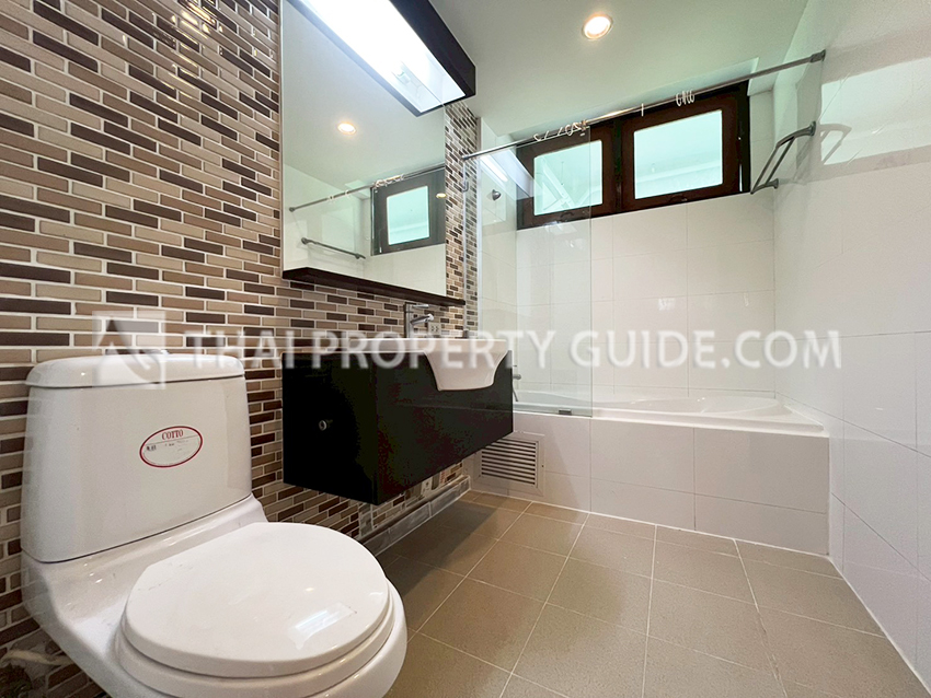 Apartment in Sathorn 