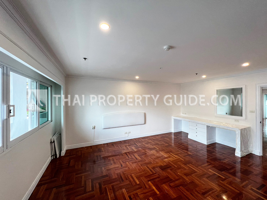 Apartment in Sukhumvit 