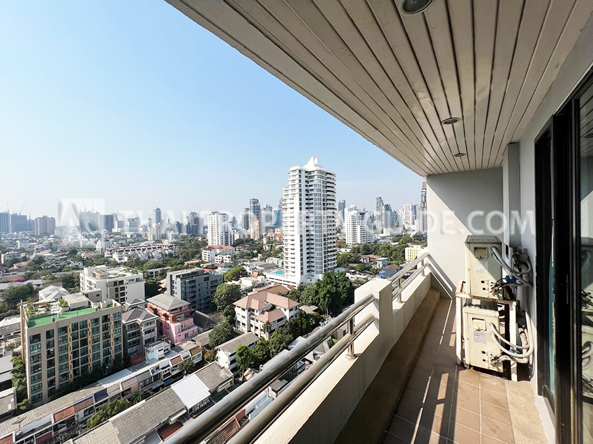 Apartment in Sukhumvit 