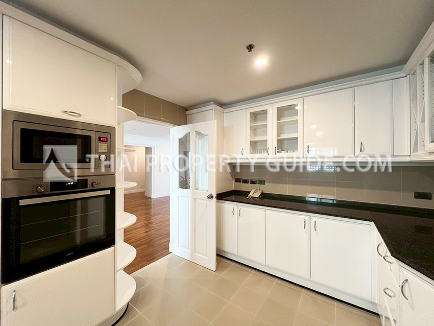 Apartment in Sukhumvit 