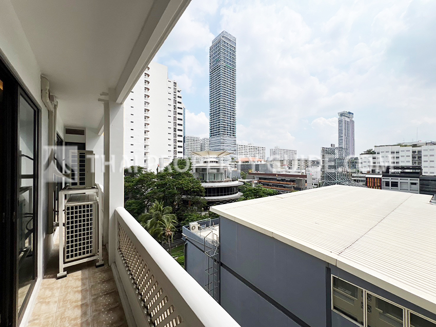 Apartment in Sukhumvit 