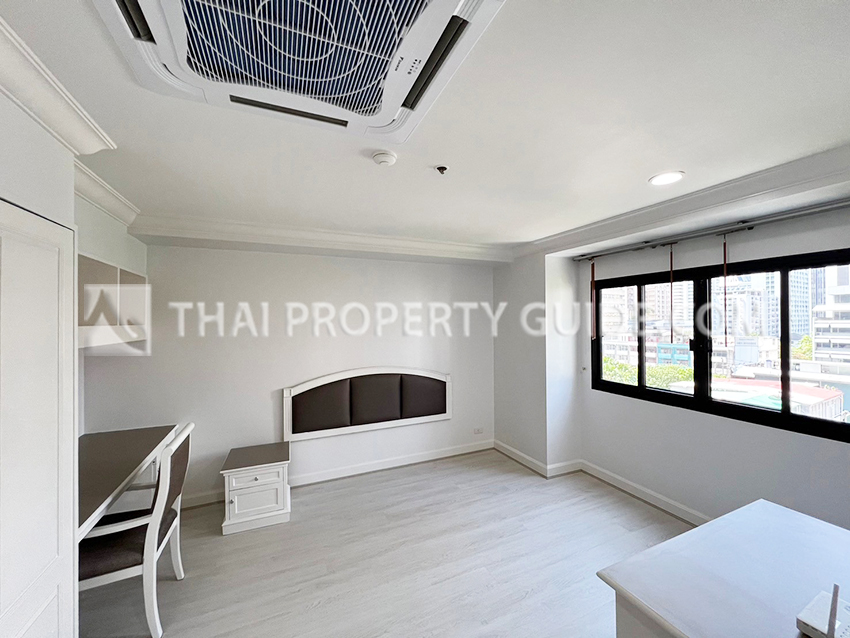 Apartment in Sukhumvit 