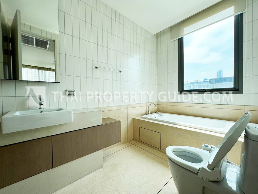 Apartment in Sukhumvit 