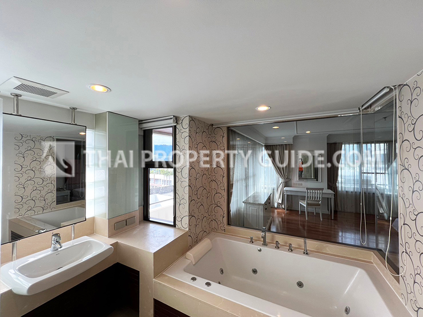 Apartment in Sukhumvit 