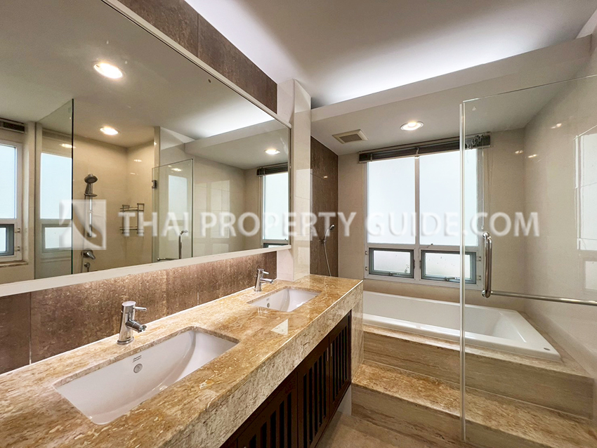 Apartment in Sukhumvit 