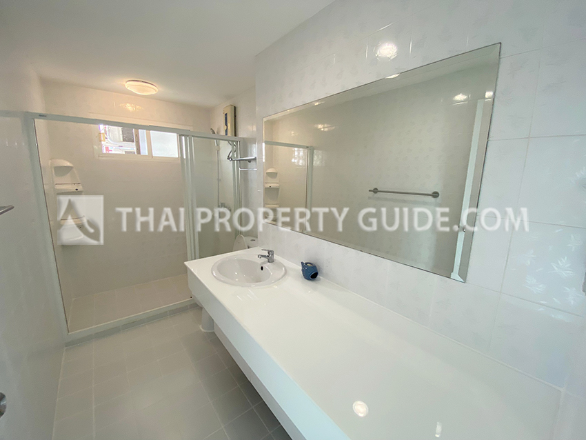 Apartment in Sukhumvit 