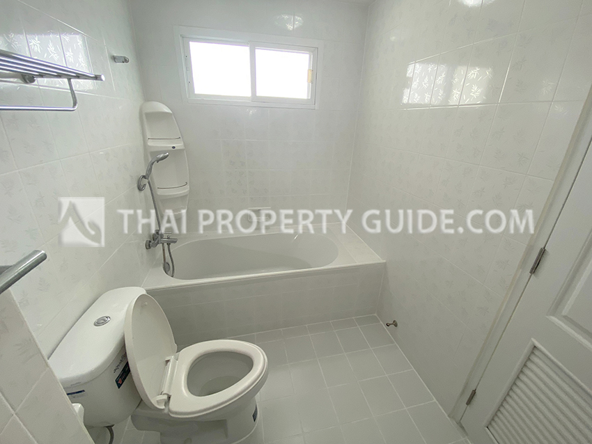 Apartment in Sukhumvit 