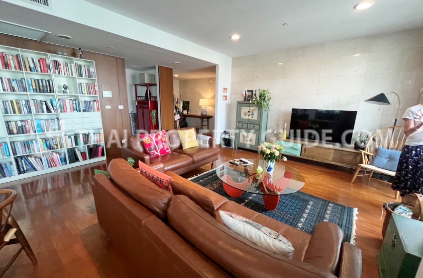 Apartment in Sukhumvit 