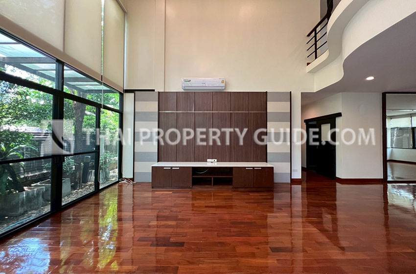 Apartment in Sukhumvit 