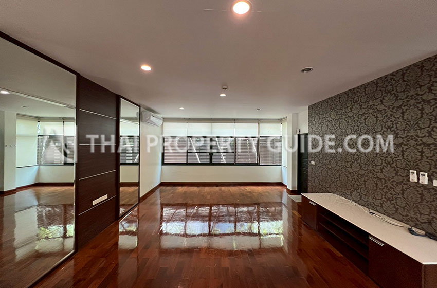 Apartment in Sukhumvit 
