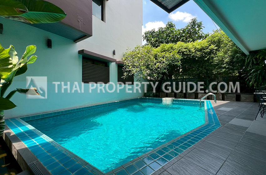 Apartment in Sukhumvit 