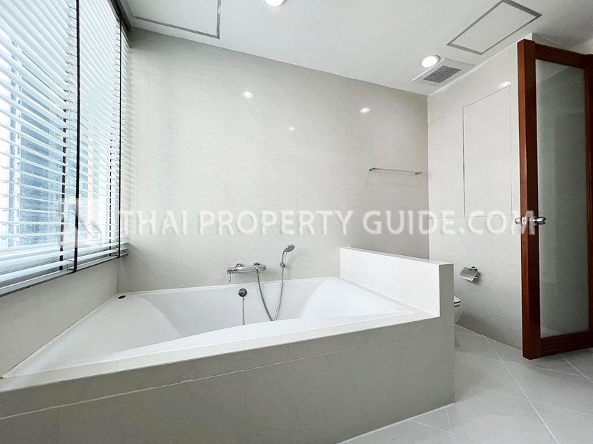 Apartment in Sukhumvit 