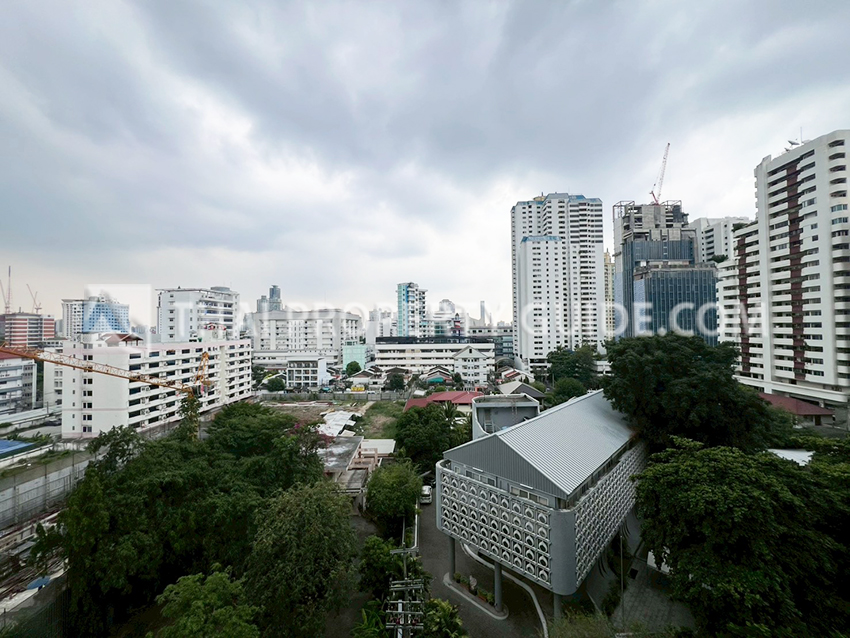 Apartment in Sukhumvit 